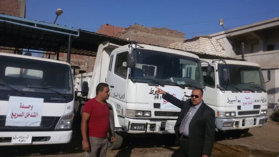 محافظ أسيوط يطالب بسرعة الانتهاء من إزالة مخلفات البناء والنظافة