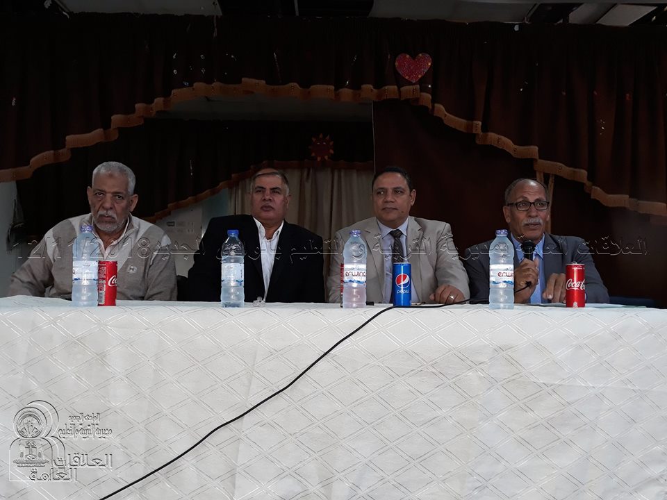 التداوي يبحث تطوير تدريب طلاب كلية التربية بمدارس الوادي الجديد