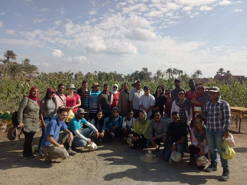 وفد من أمريكا اللاتينية وآسيا يزور شركة الرحاب بابشواي