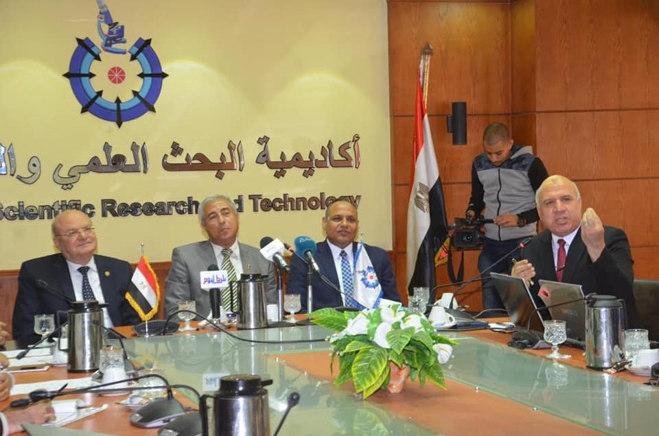 بحضور محافظ أسوان: أكاديمية البحث العلمي وجامعة الزقازيق توقعان اتفاقية لبدء المرحلة الثانية