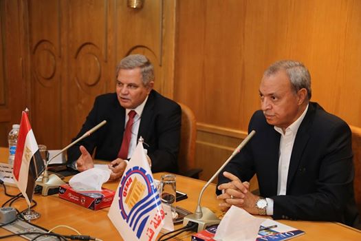 الهجان وممدوح رسلان يجتمعان باعضاء مجلس النواب