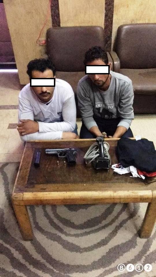إلقاء القبض على متهمين حاولا سرقة ربة منزل بأسيوط 