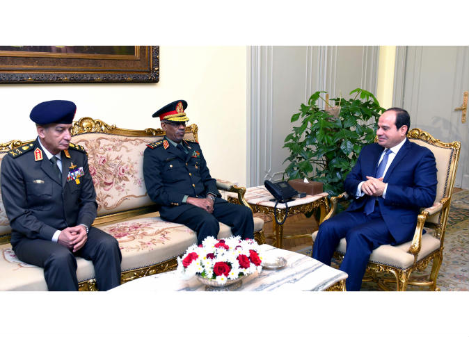 الرئيس يشيد بتميز العلاقات المصرية السودانية وعمق الروابط التاريخية
