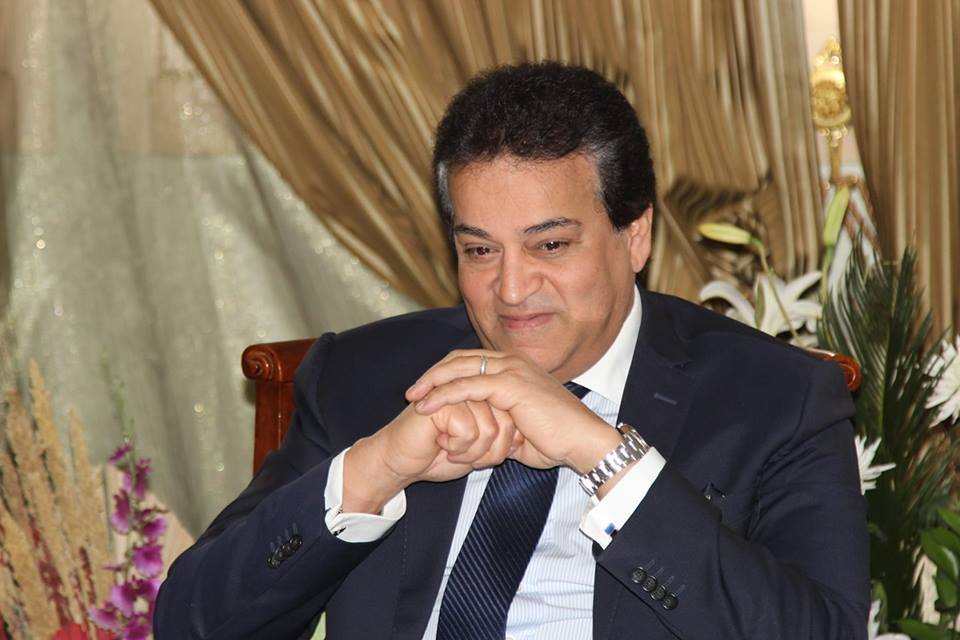 منح مجرية لدراسة البكالوريوس والماجستير والدكتوراه