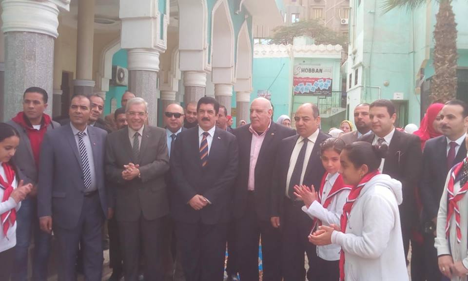 مرزوق وعجلان يفتتحان مبادرة (بنها -حلوة - بينا)