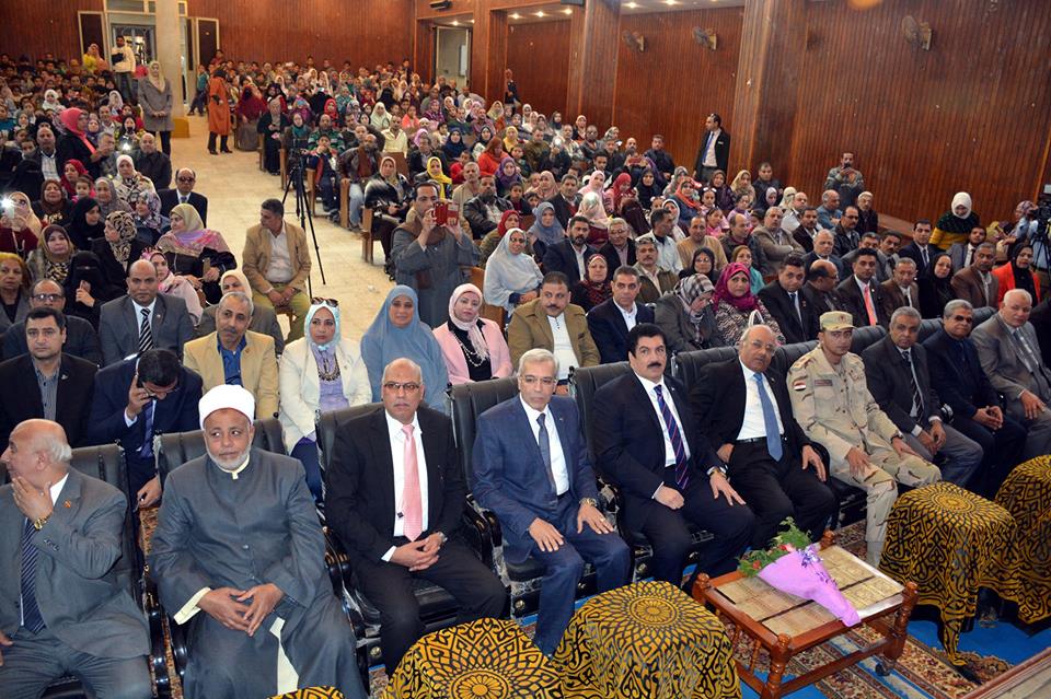 محافظ القليوبية يشهد حفل الليلة المحمدية بمدرسة طوخ الخاصة