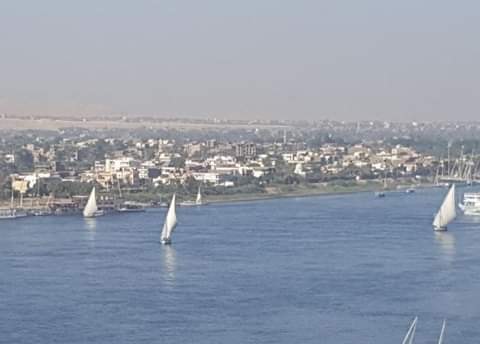 القمر الصناعى يطارد مخالفات البناء بقرى الأقصر