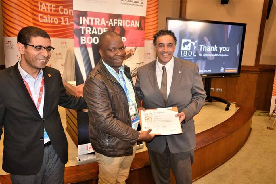 شهادات اجتياز دورة تدريبية حول الإدارة وريادة الاعمال لـ 50 شركة افريقية