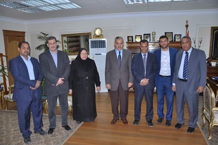 بدء تطبيق منظومة مراقبة الأداء المالي إلكترونيًا بمحافظة أسيوط