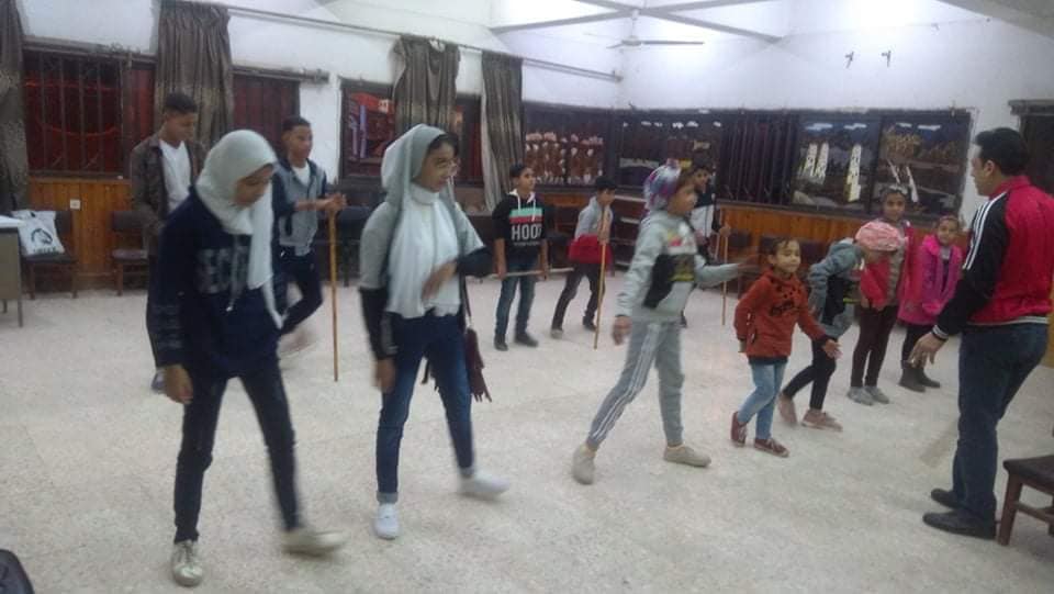 شجرة الكريسماس ورش فنية بثقافة أحمد بهاء الدين للطفل المتخصص