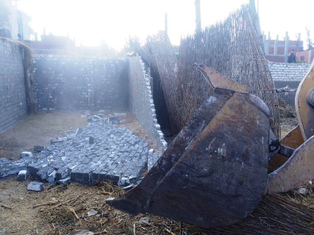 محافظ الشرقية يتصدي بقوة وحزم للمتعديين على الأراضى الزراعية