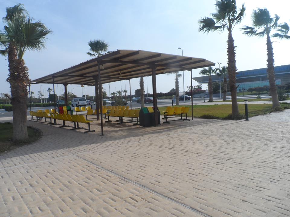 محافظ أسيوط : تجهيز أماكن انتظار لأسر المسافرين بالمطار الدولي