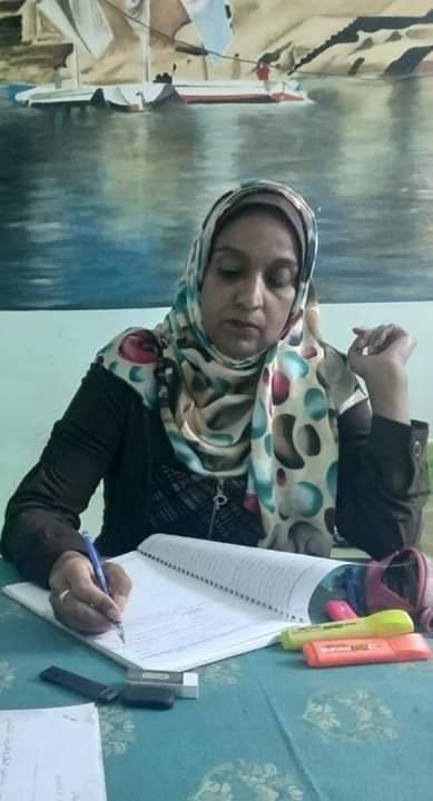 معلمو أسوان يستغيثون بوزيرالتعليم بشان تضررهم من نتائج مسابقه القيادات 2018 لمخالفتها للقانون