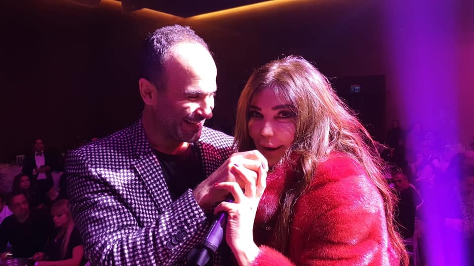 أيمن زبيب يتألق في حفل غنائي ضخم في إسطنبول