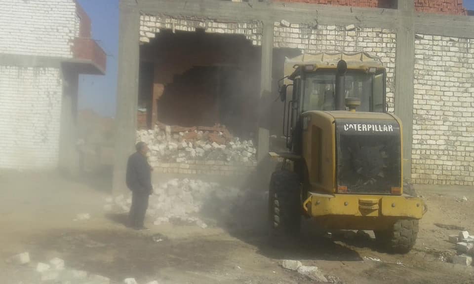 المنيا تشهد حملات تموينية وإزالات مكبرة بمركز ابو قرقاص