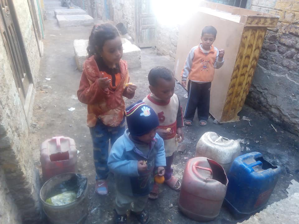 حمايه يتلقي استغاثه اهالي حاره لجاوه شارع ابوقليعي فرشوط قنا