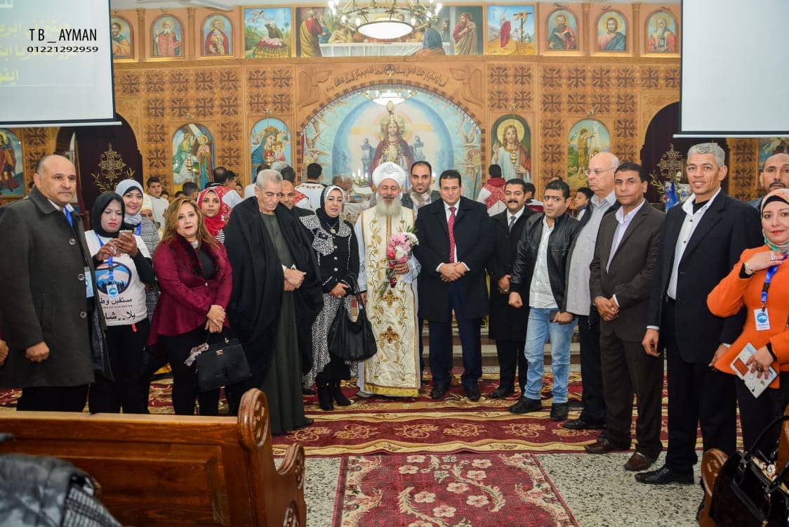 بالصور كنائس الاسكندرية تستقبل وفد مستقبل وطن بترحاب شديد