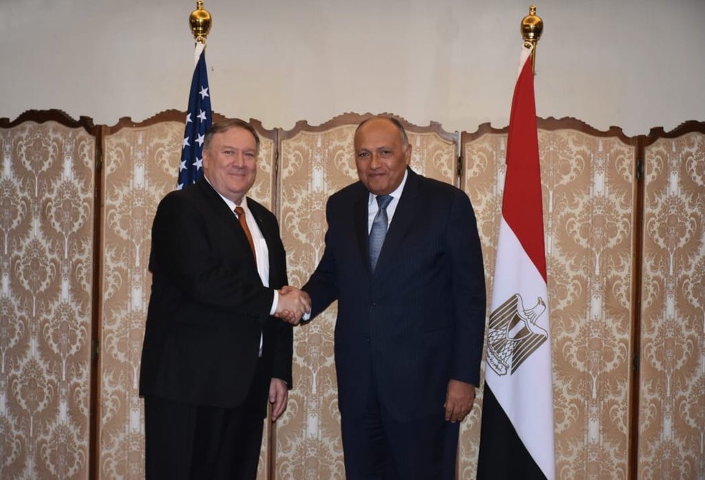 وزير الخارجية يطلع نظيره الأمريكي علي جهود مصر في مكافحة الإرهاب