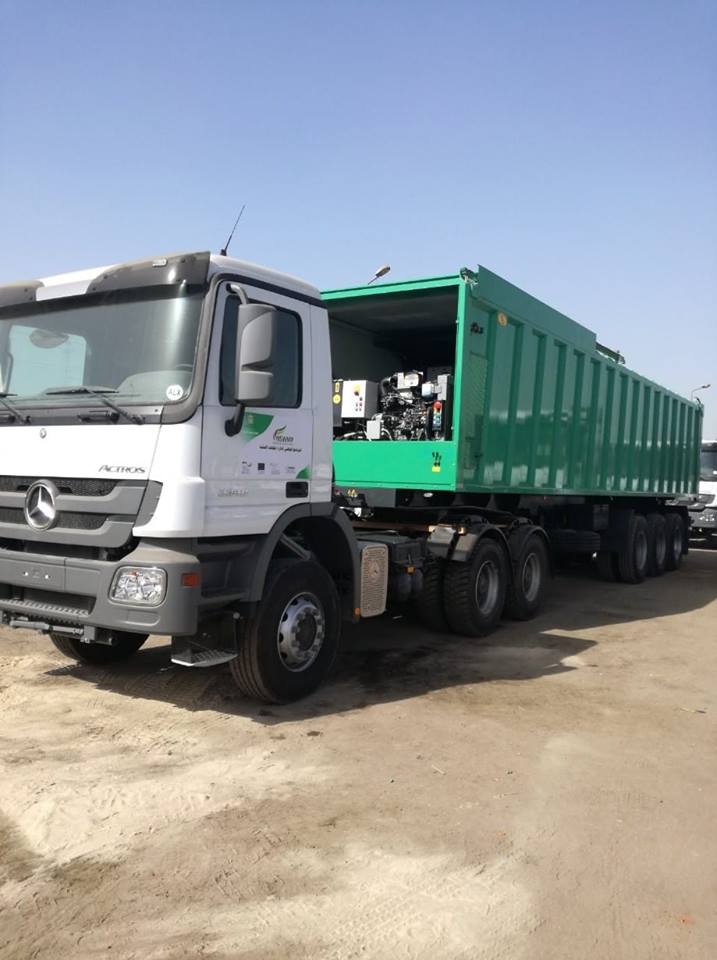 البيئة تسلم معدات ب ١.٤ مليون يورو لمحافظتي أسيوط وقنا لرفع كفاءة منظومة النظافة