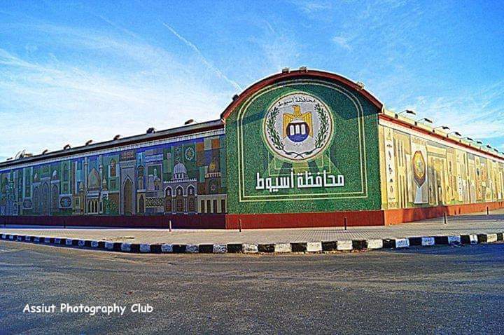 إنشاء مركز معلومات شبكات المرافق والبنية الأساسية بإستخدام نظم ” GIS”