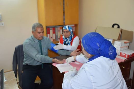 رئيس جامعة السادات يشارك فى حملة 100 مليون صحة بالجامعة