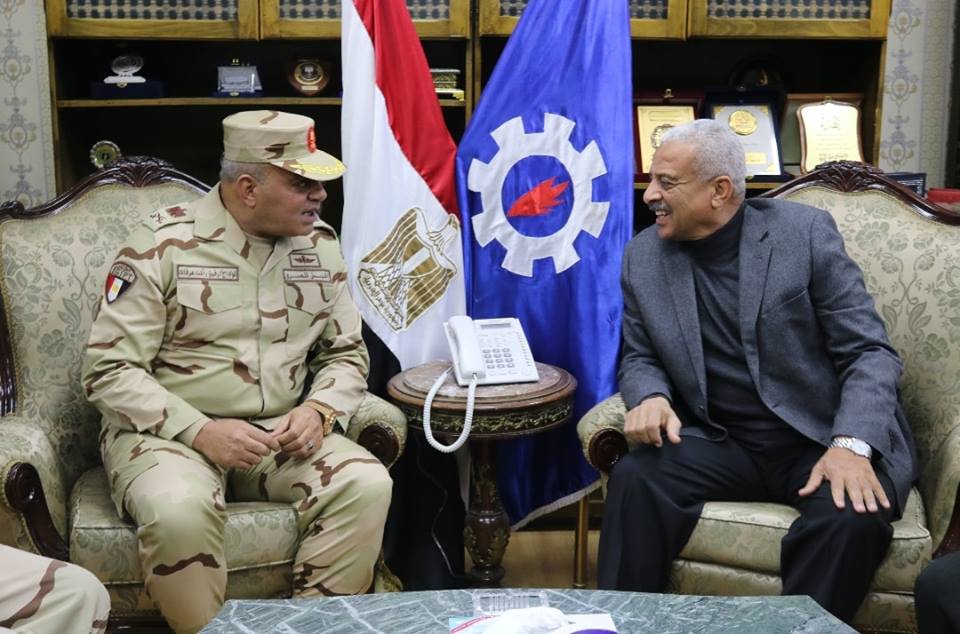 ”عرفات” و”صقر” و”أبو العينين” يبحثون خطوات تنفيذ مشروع إسكان المستقبل بالسويس