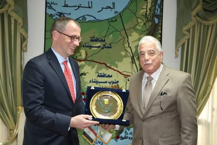 محافظ جنوب سيناء يلتقي مع سفير بولندا لدى مصر