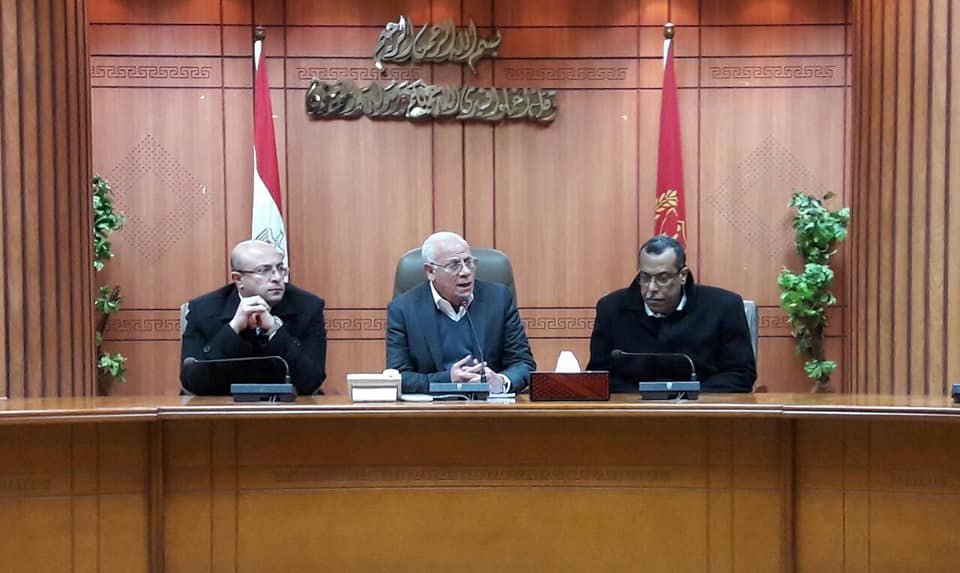 محافظ بورسعيد يؤكد أن حرب الشائعات لن تهز الدولة المصرية