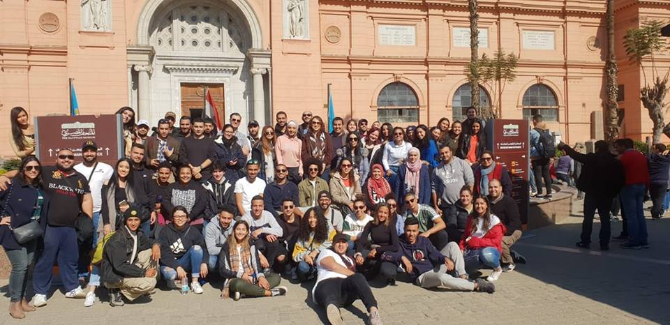 ابناء المصريين بأستراليا فى زيارة للمتحف المصرى