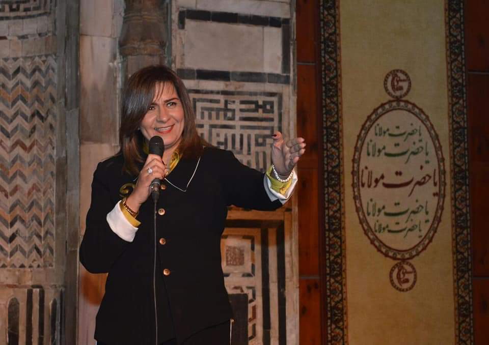 وزيرة الهجرة تصطحب أبناء الجيلين الثاني والثالث من المصريين ووفد من سيدات أعمال بأستراليا إلى وكالة الغوري