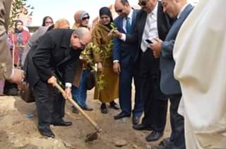 خريجى الأزهر وبيت العائلة وتعليم بورسعيد يشاركون فى مبادرة ”هنجملها ”