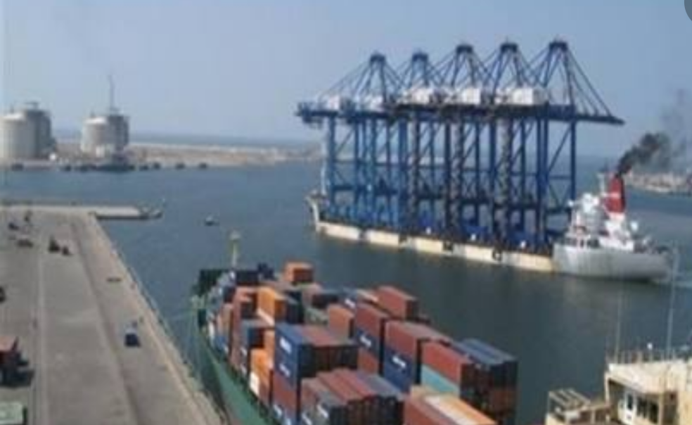 إعادة فتح ميناء نويبع البحري لتحسن الأحوال الجوية