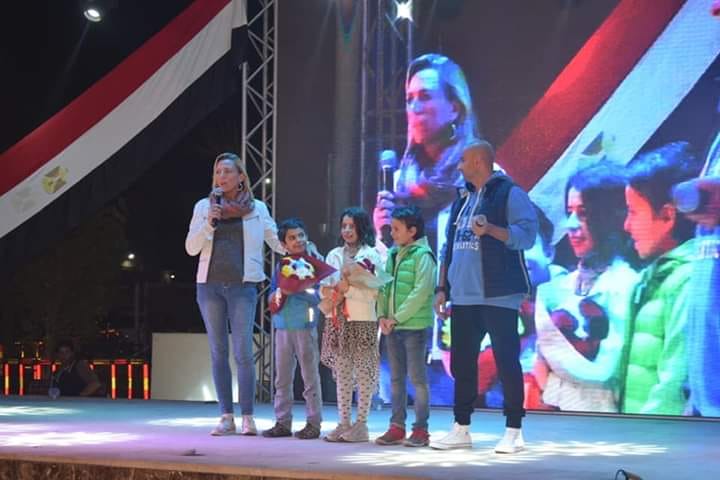 سائحة سويسرية تدعو العالم للإستثمار بالبحر الأحمر