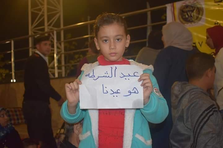 أهالى البحر الأحمر تشارك رجال الأمن احتفالاتهم بعيد الشرطة