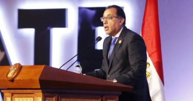 رئيس الوزراء يبحث توعية المواطنين على تحويل سياراتهم للغاز