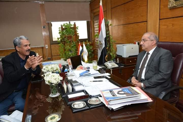 طارق الجمال يلتقي نظيره بجامعة تعز اليمنية بمحافظة أسيوط