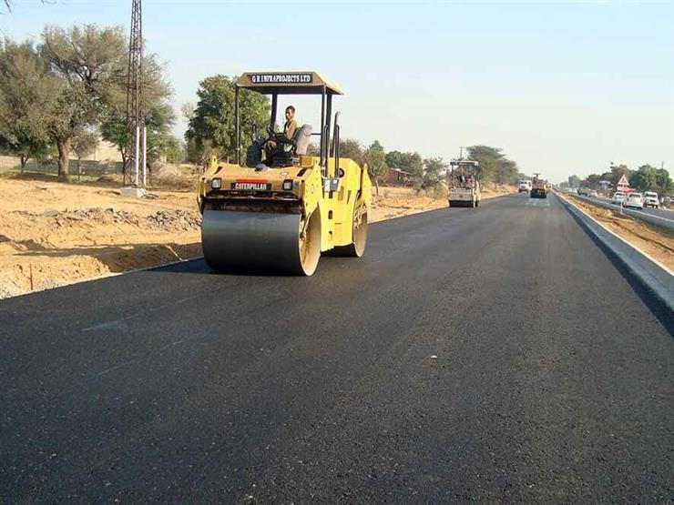 الوادي الجديد تنتهي من اعمال الرصف بالطريق الدائري – سهل بركة بالفرافرة
