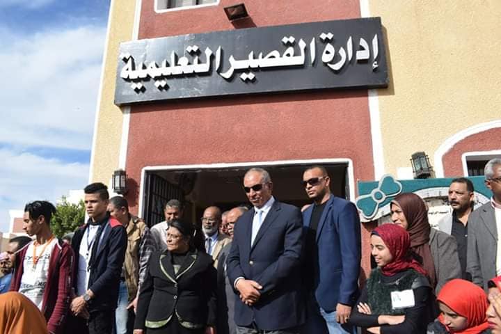 محافظ البحر الأحمر يفتتح الإدارة التعليمية بالقصير