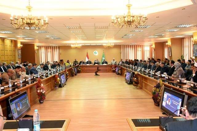 محافظ الشرقية يوجه بالتفاعل والرد على شكاوى المواطنين الواردة من المنظومة الحكومية الموحدة