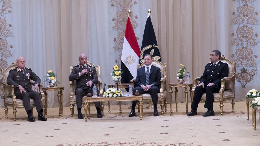 وزير الداخلية يستقبل القائد العام للقوات المسلحة ورئيس اركان الجيش