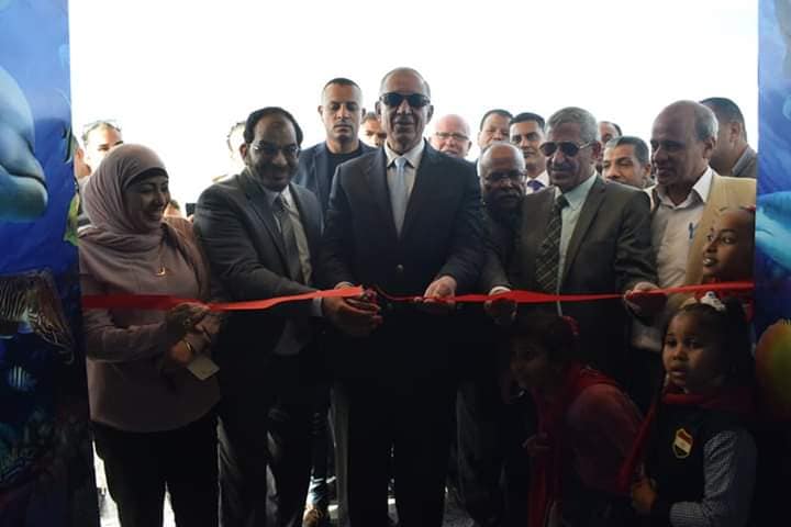 عبد الله يفتتح مركز دولفين لأطفال التوحد بالقصير