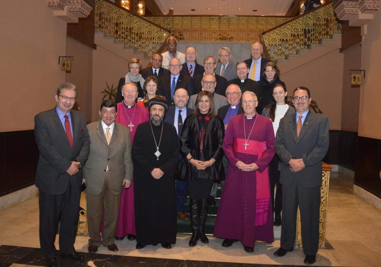 وزيرة الهجرة تلتقي وفدا رفيعا من أساقفة وممثلي كنائس في بريطانيا لدعم رسالة العيش المشترك