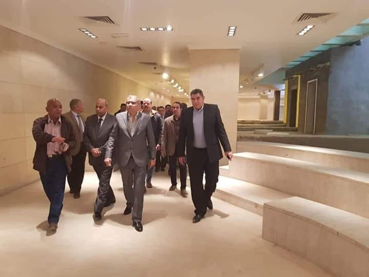 وزير الآثار في زيارة الى المنيا اليوم لزيارة الكشف الآثرى الجديد