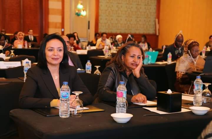 دور المجتمع في حماية المراة في ظل مايحدث لها من انتهاكات