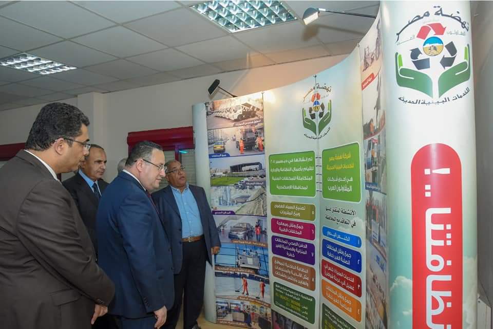 محافظ الإسكندرية يتفقد مركز معالجة المخلفات الطبية و مراحلها بالمحطة الوسيطة بمحرم بك