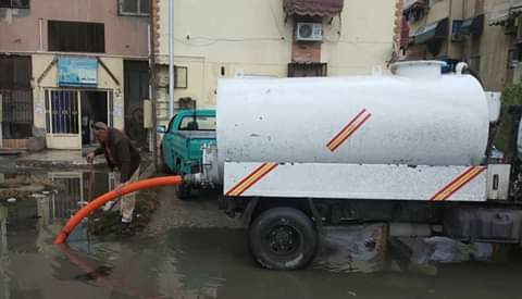 غرفة عمليات بمناخ بورسعيد لمتابعة والتعامل الفورى مع تجمعات المياه الناتجة عن الأمطار