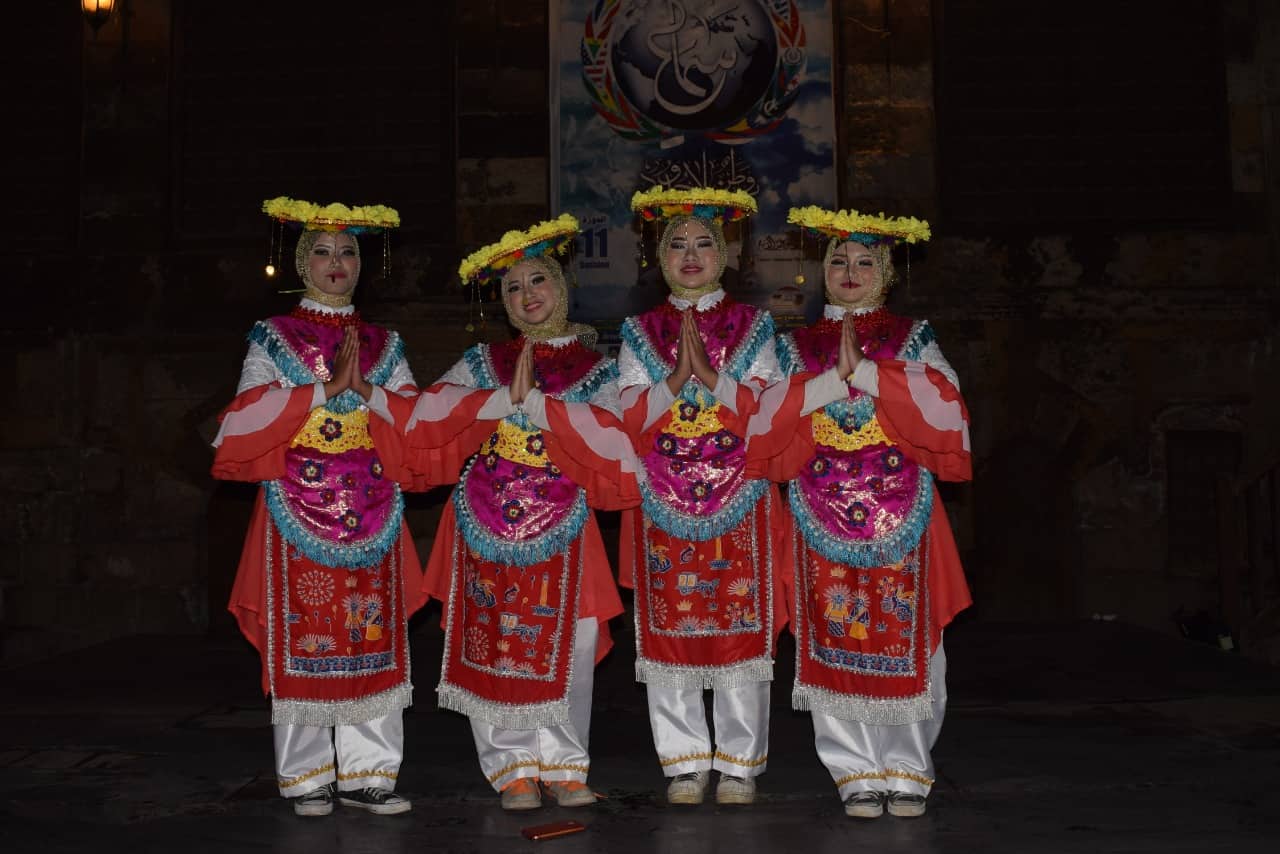 السفارة الإندونيسية بالقاهرة تشارك بعروض فنية شعبية إندونيسية فى قبة الغوري