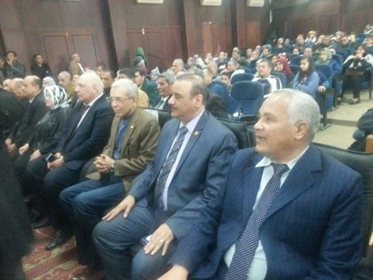 نقيب المعلمين ومدير تعليم القليوبية يكرمان عز العرب