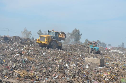 البيئة تعاين العمل في مقلب مدينة قلين بكفر الشيخ والمدفن الصحي بمدينة السادات