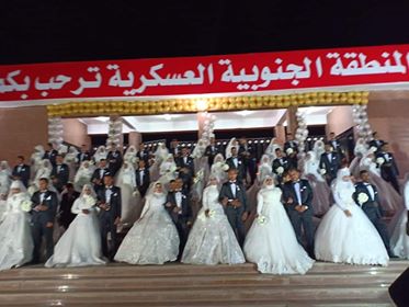 بالفيديو .. مؤسسة من اجل مصر تشارك في حفل زفاف جماعى بمحافظة أسيوط